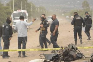 Dan de baja a policías de El Marqués que agredieron a reporteros