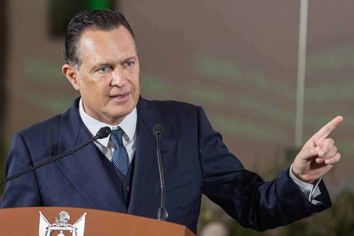 El gobernador de Querétaro, Mauricio Kuri, prepara su informe de actividades. / Foto: Especial