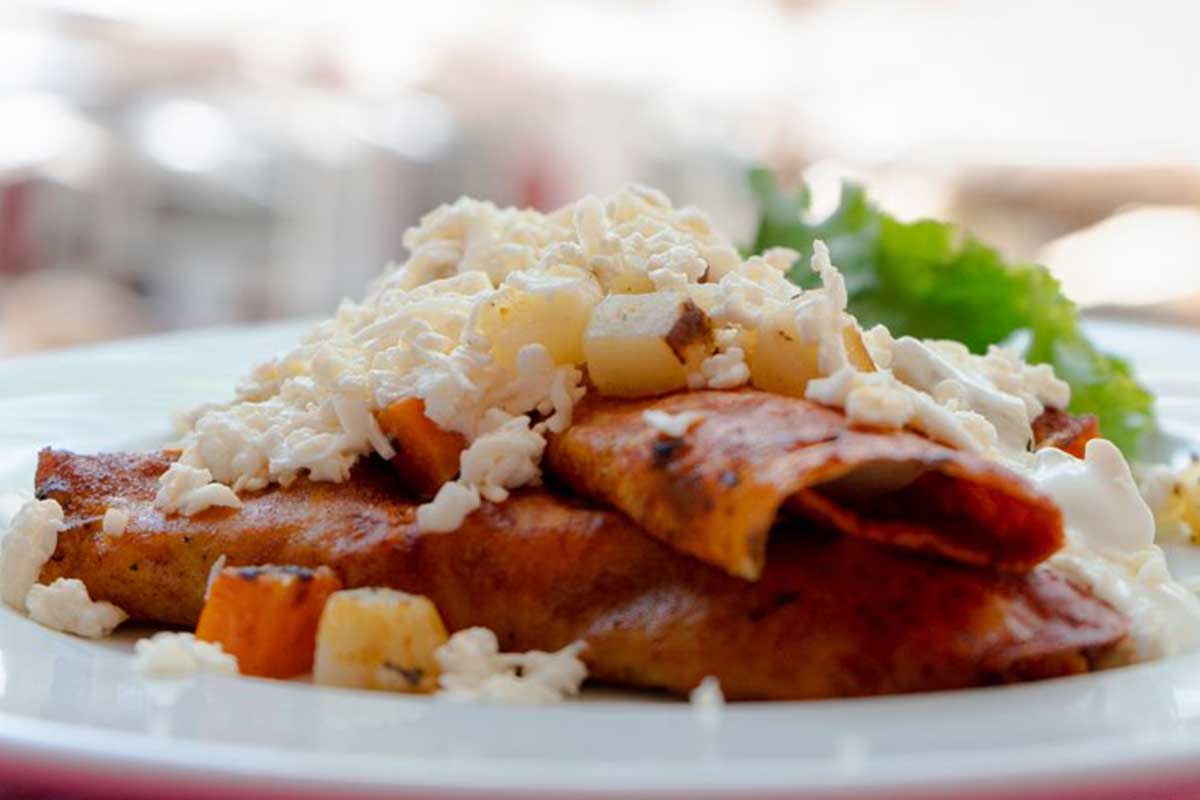 Querétaro no solo son enchiladas; conoce el sinfín de platillos que puedes encontrar en este estado. 