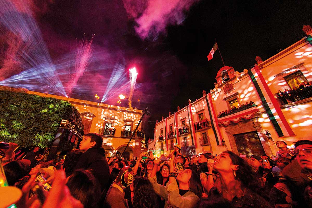 Fiestas patrias dejan una derrama de 110 mdp en la capital queretana./ Foto: Especial