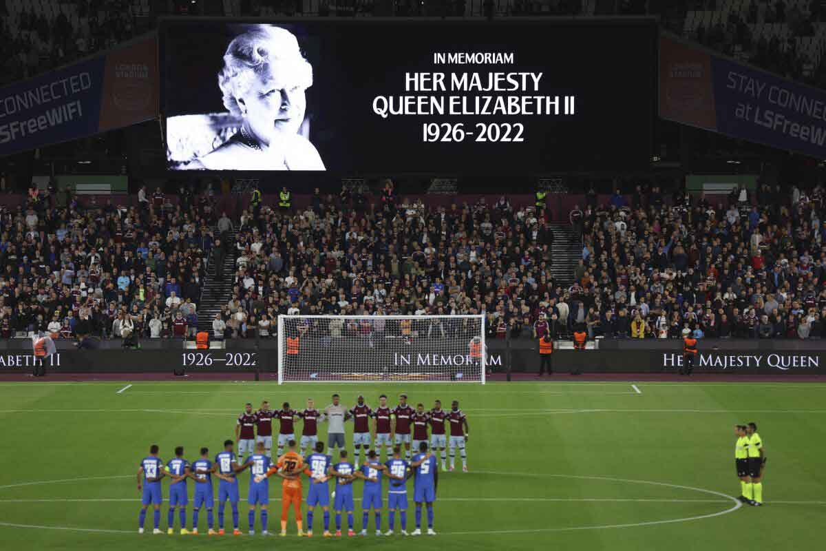 Los eventos deportivos en Inglaterra han realizado homenajes a la reina Isabel II. / Foto: Especial