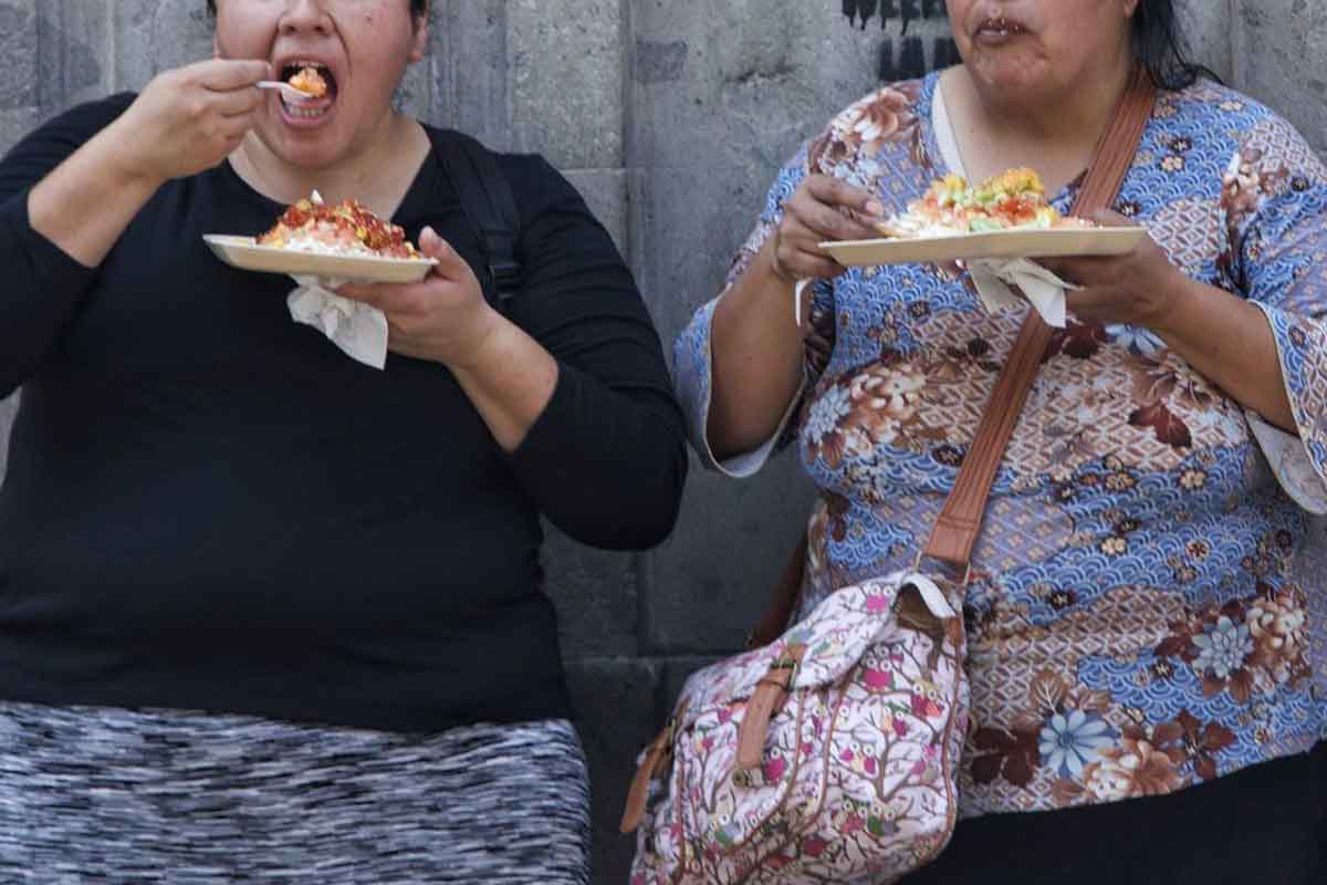 Los mexicanos padecen obesidad debido a la mala calidad de alimentación. / Foto: Cuartoscuro