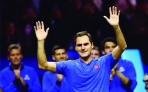 Roger Federer se despide del tenis tras derrota en la Laver Cup
