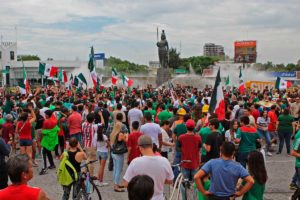 Aficionados mexicanos son estafados con boletos para Qatar 2022