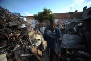 Autoridades implementan operativo en chatarreras de San Juan del Río