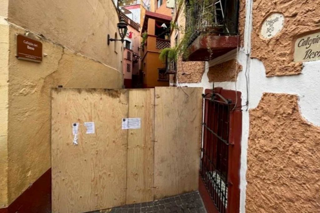 Cierran el Callejón del Beso en Guanajuato
