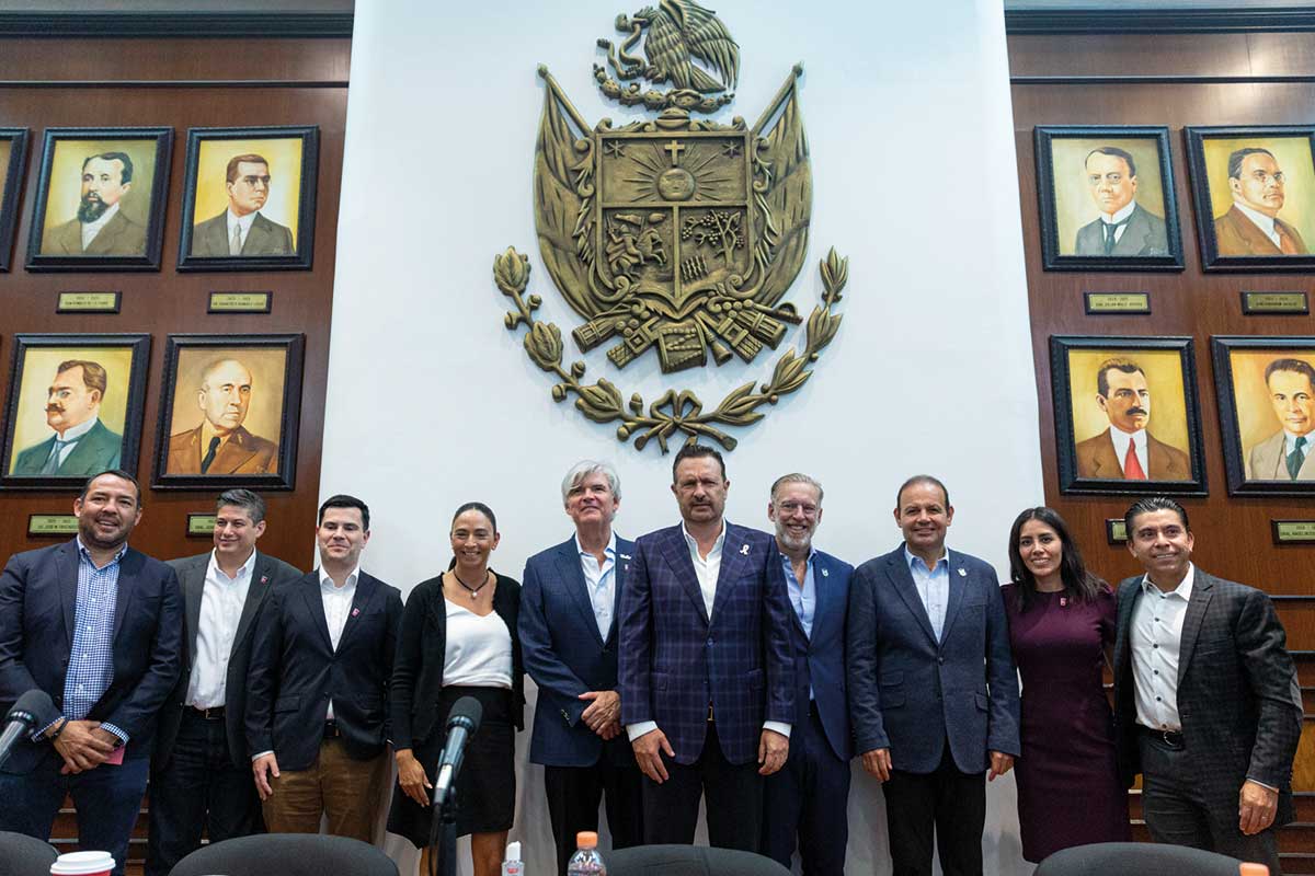 Mauricio Kuri anunció una inversión de 600 millones de pesos con la entrada de la empresa Tim Hortons./ Foto: Especial