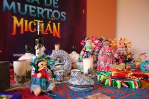 Querétaro expone tradiciones y artesanías en Madrid
