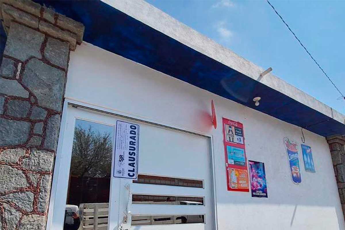 Clausuran 55 negocios por venta clandestina de alcohol en San Juan del Río / Foto: Especial 