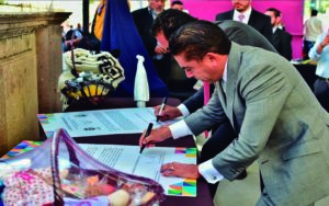 Corregidora y Colón firman Acuerdo de Hermanamiento