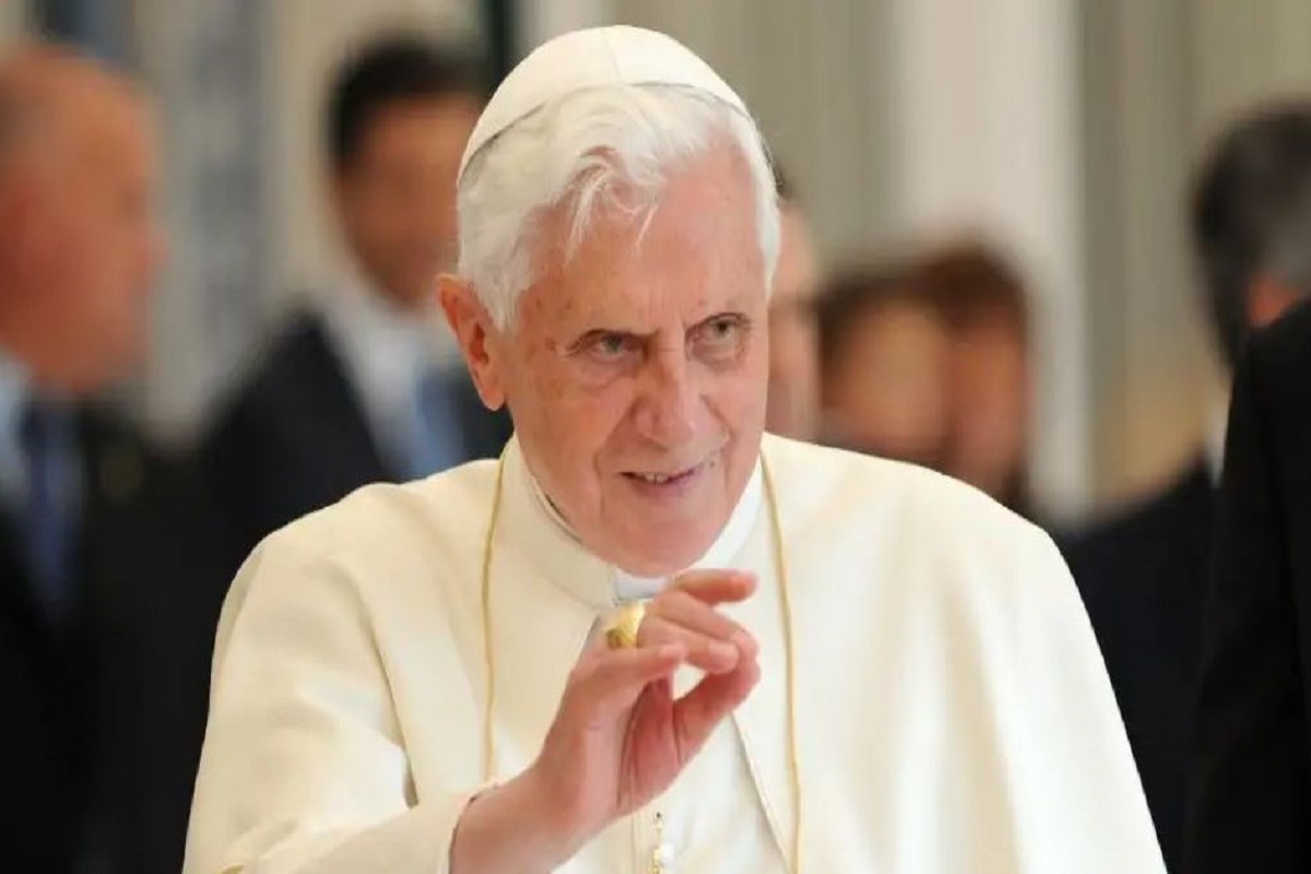 Conoce la carrera de Benedicto XVI 