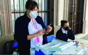 Aplican 548 mil 805 dosis de vacuna contra influenza en Querétaro