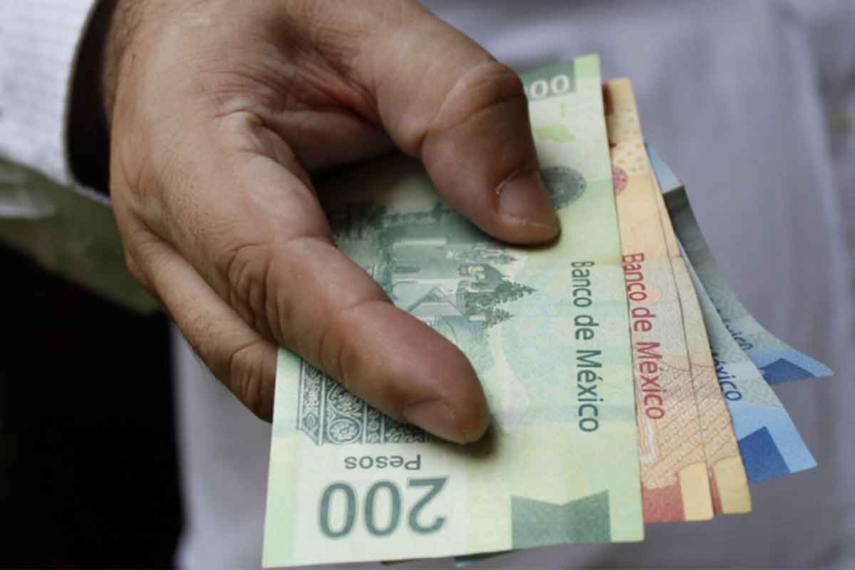 El salario mínimo aumentó a 207 pesos al día. / Foto: iStock