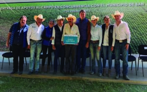Entrega SEDEA apoyos del Impulso al Desarrollo Rural en San Joaquín