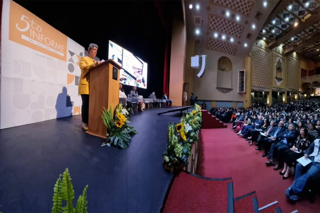 Teresa García presenta quinto informe como rectora de la UAQ