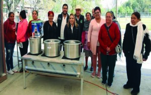 Entrega DIF Estatal Querétaro equipamiento para comedores escolares