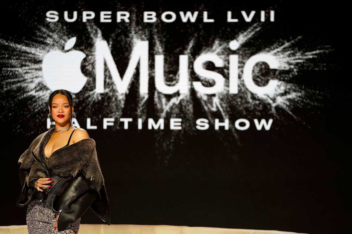 Rihanna promete un gran espectáculo en el Super Bowl. / AP 