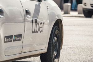 Aprueba AMEQ registros de Uber y DiDi en Querétaro
