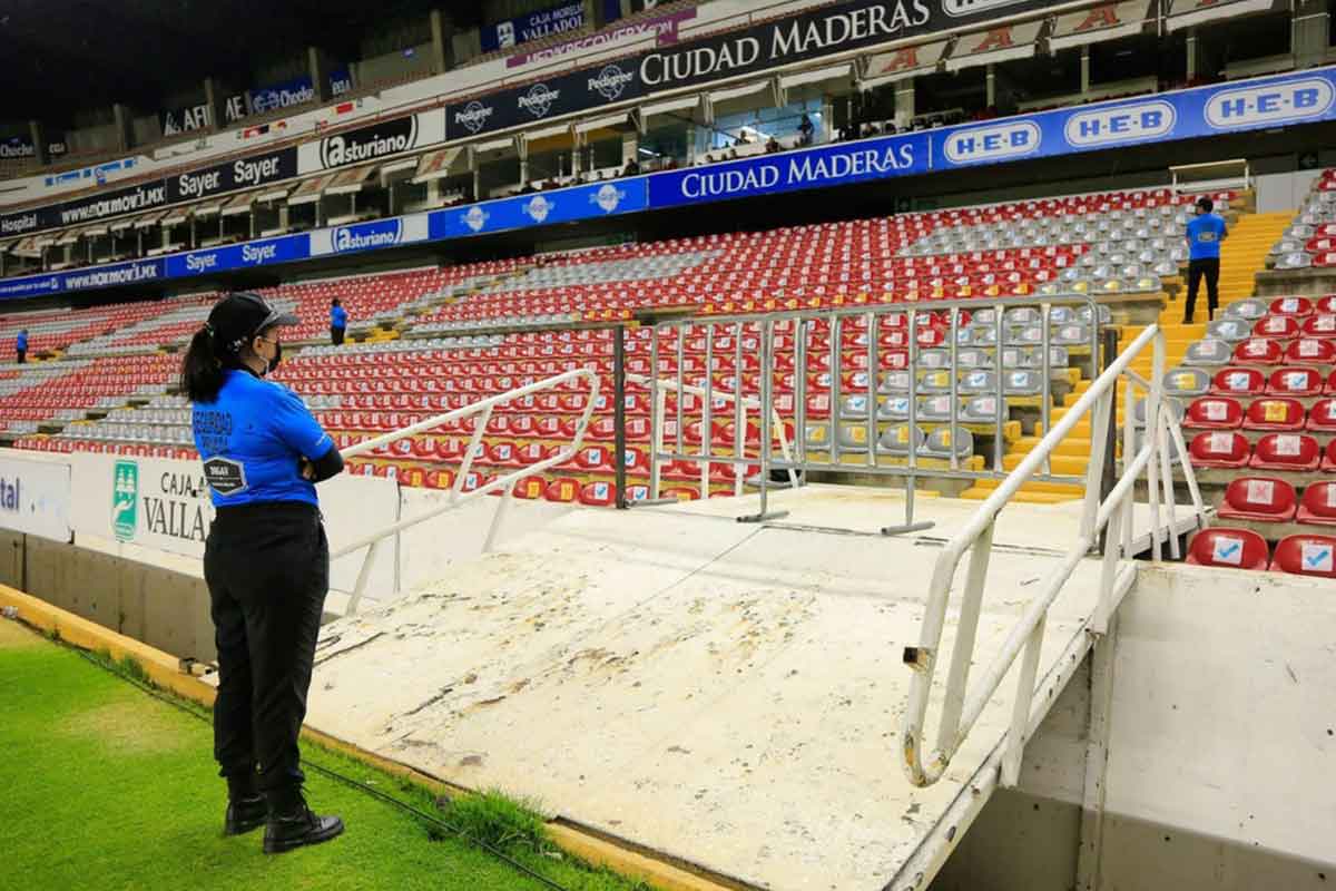 Habrá diversos operativos de seguridad en el estadio La Corregidora. / Foto: Especial