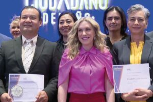 Queretanos reciben nombramiento como Ciudadano del Año