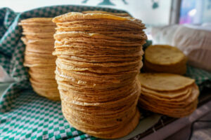 Gobierno de México: salario actual permite a familias comprar hasta 10 kilos de tortilla