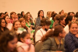 Participan 600 ciudadanas en foro para mujeres en Querétaro