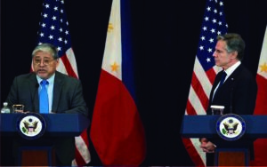 Estados Unidos defenderá a Filipinas por mar de China Meridional