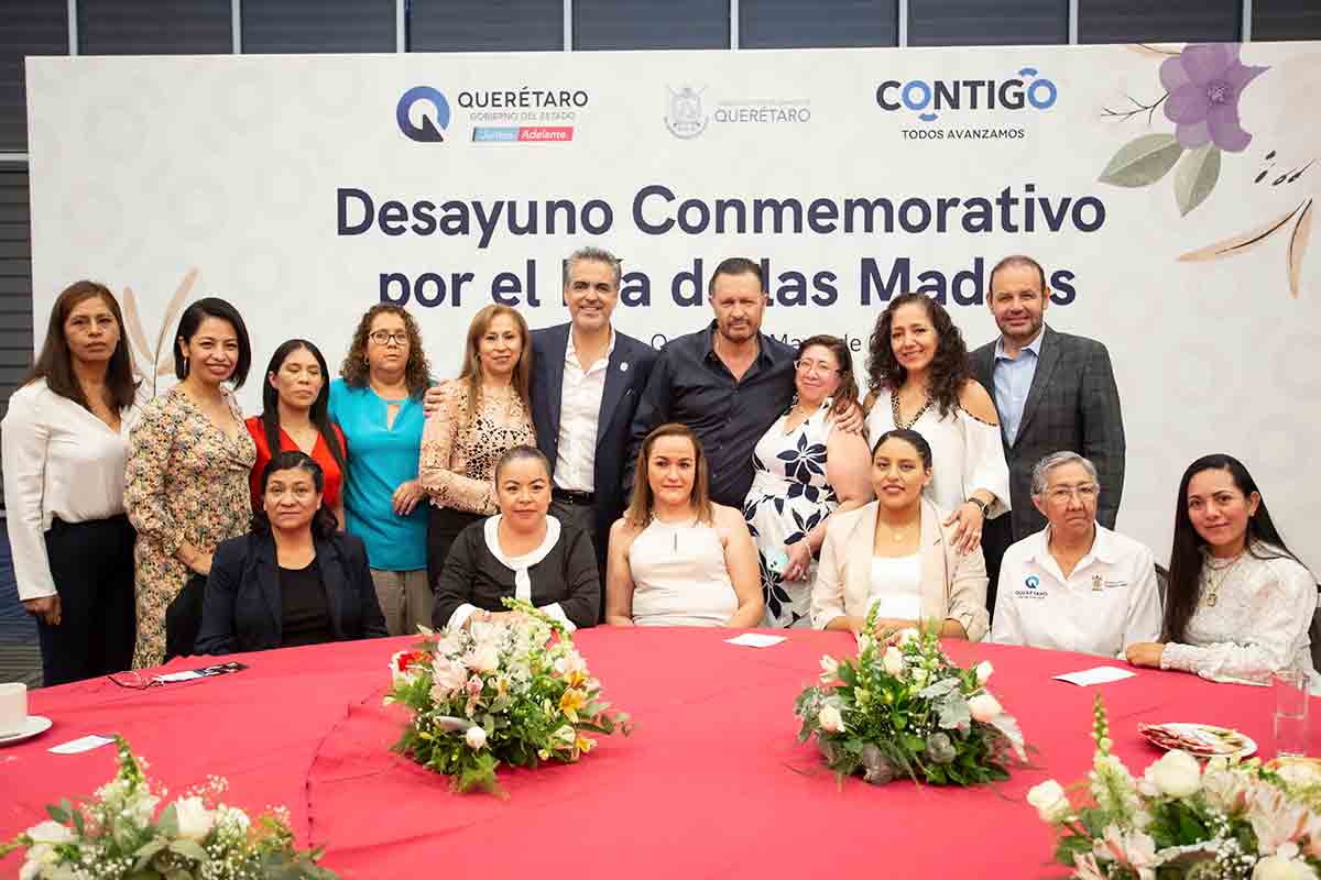 Gobierno conmemora Día de las Madres en Querétaro / Foto: Especial
