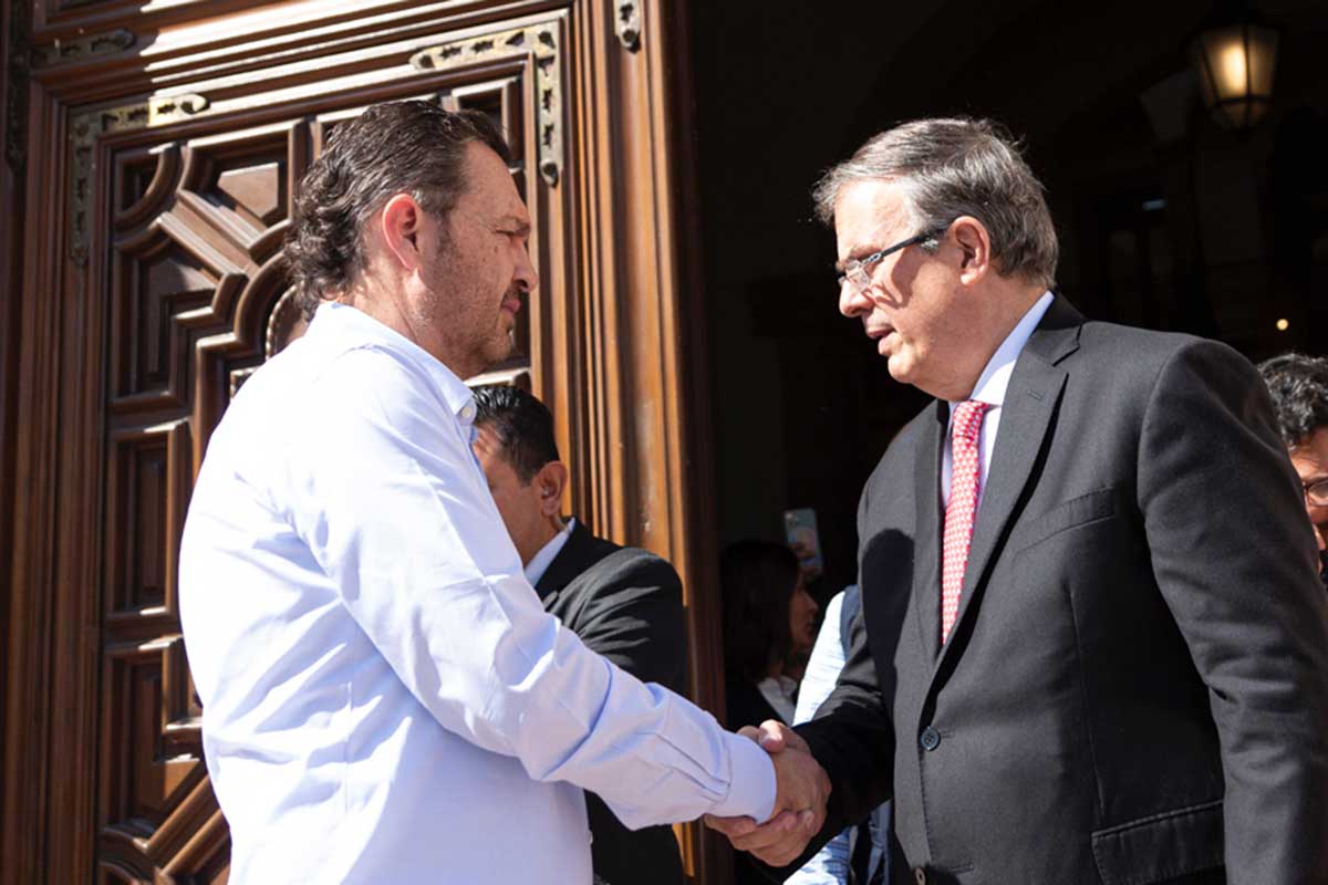 El gobernador Mauricio Kuri recibió al canciller en el Palacio de Gobierno. ARCHIVO