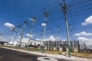 Invertirá Querétaro en red de tendido eléctrico