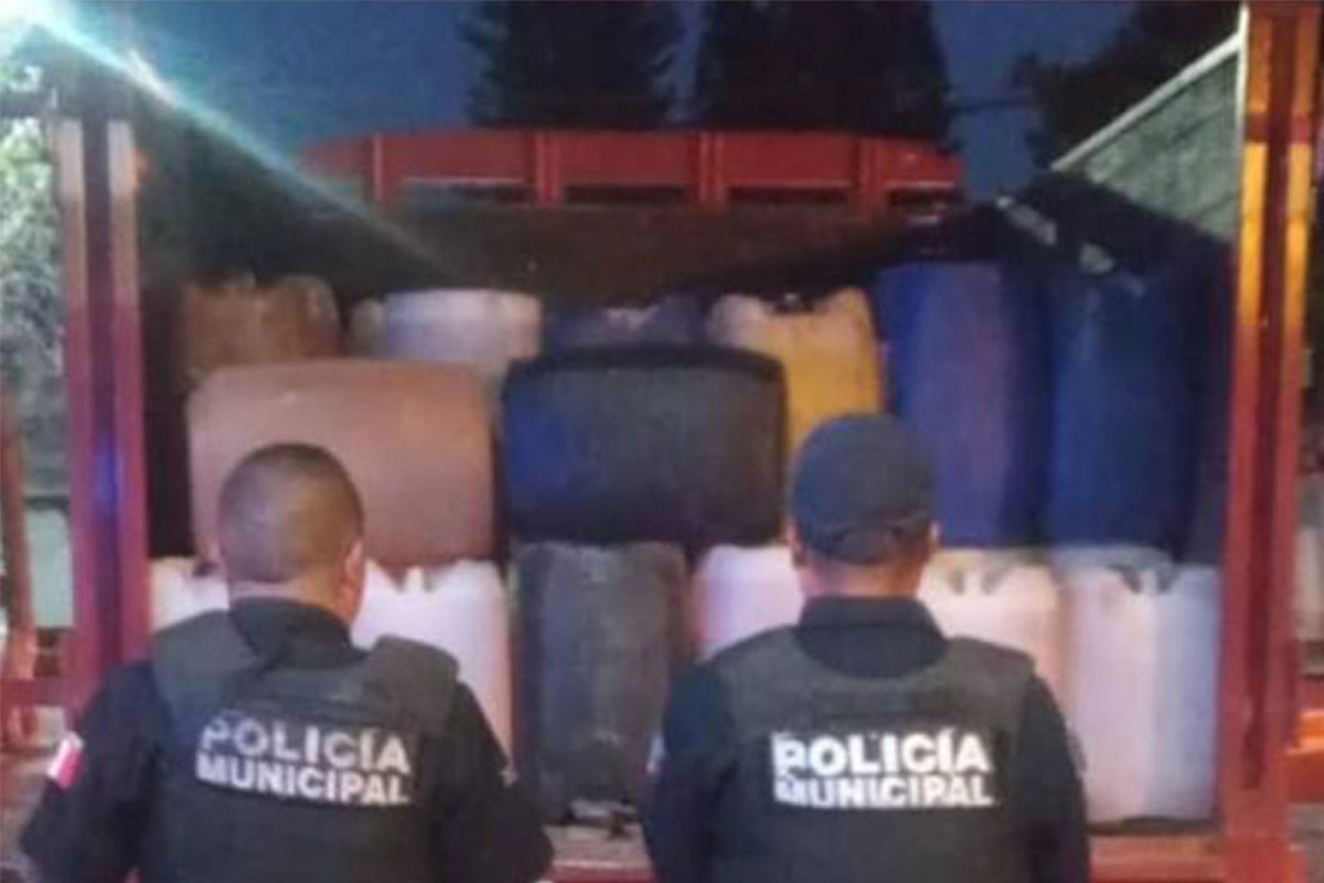 La camioneta fue identificada en Pedro Escobedo. / Especial