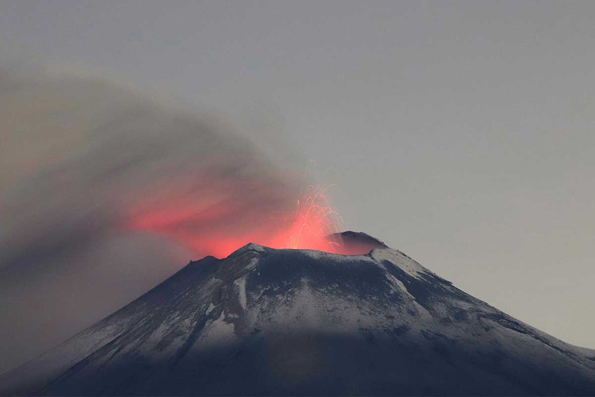 El monitoreo del volcán Popocatépetl se realiza de forma continua las 24 horas.