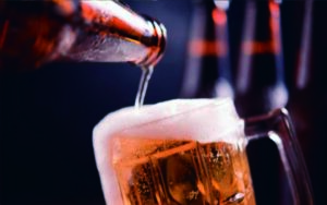 Calor dispara el consumo de cerveza en México