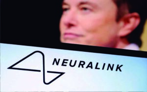 Neuralink de Elon Musk puede implantar chips en cerebros humanos