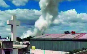 Reportan explosión de polvorín en Tultepec; hay casi 10 heridos