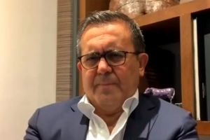 Ildefonso Guajardo se baja de la carrera a la candidatura presidencial