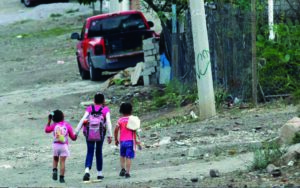 Disminuye pobreza en Querétaro, según Coneval
