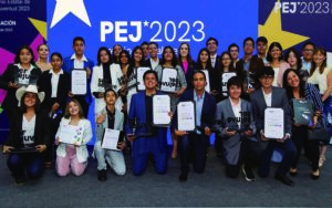 Entregan Premio Estatal de la Juventud 2023 en Querétaro