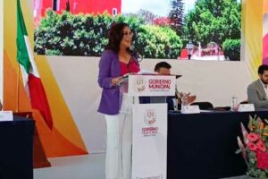 Ofelia del Castillo Guillén presenta Segundo Informe de Gobierno