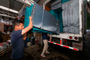 El estado de Querétaro activó tres centros de acopios en los que se recolectó nueve toneladas de apoyo para damnificados en Acapulco