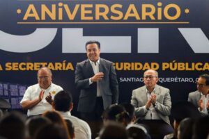 Luis Nava celebra aniversario del C4