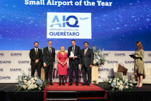 AIQ se distingue como Aeropuerto Regional del Año