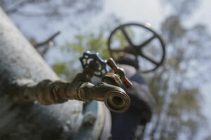 Pozo que abastecerá agua a Bernal comienza operaciones en noviembre