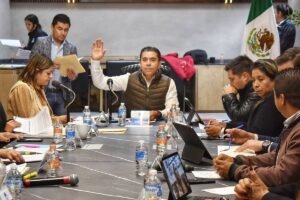 Corregidora aprueba beneficios fiscales para predios en regulación
