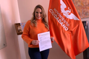 Paulina Aguado se registra como precandidata de MC a la alcaldía de Querétaro