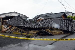 Terremoto de 7.6 causa estragos en Japón (fotos y videos)