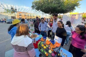 Celebran primera Feria de Emprendimiento en Corregidora