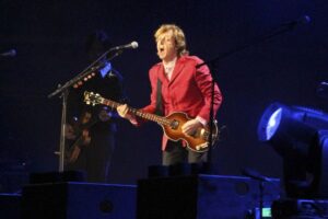 Paul McCartney recupera instrumento que perdió hace 50 años