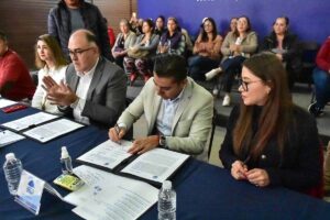 Firman INFOQRO y Corregidora convenio en Gobierno Abierto