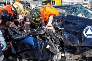 Accidente automovilístico bloquea la México – Querétaro  
